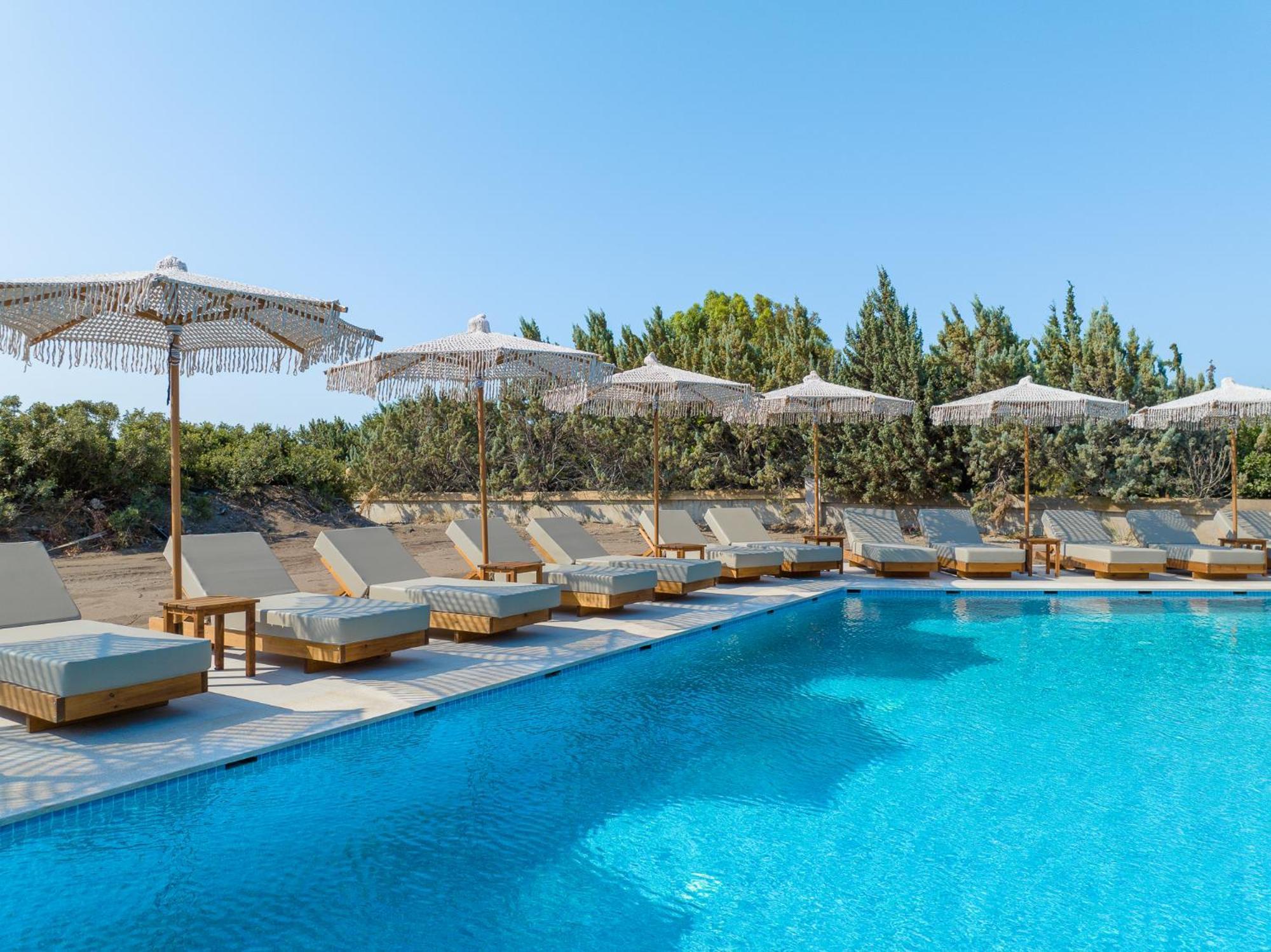Aethrion Villas & Suites Ґеннаді Екстер'єр фото