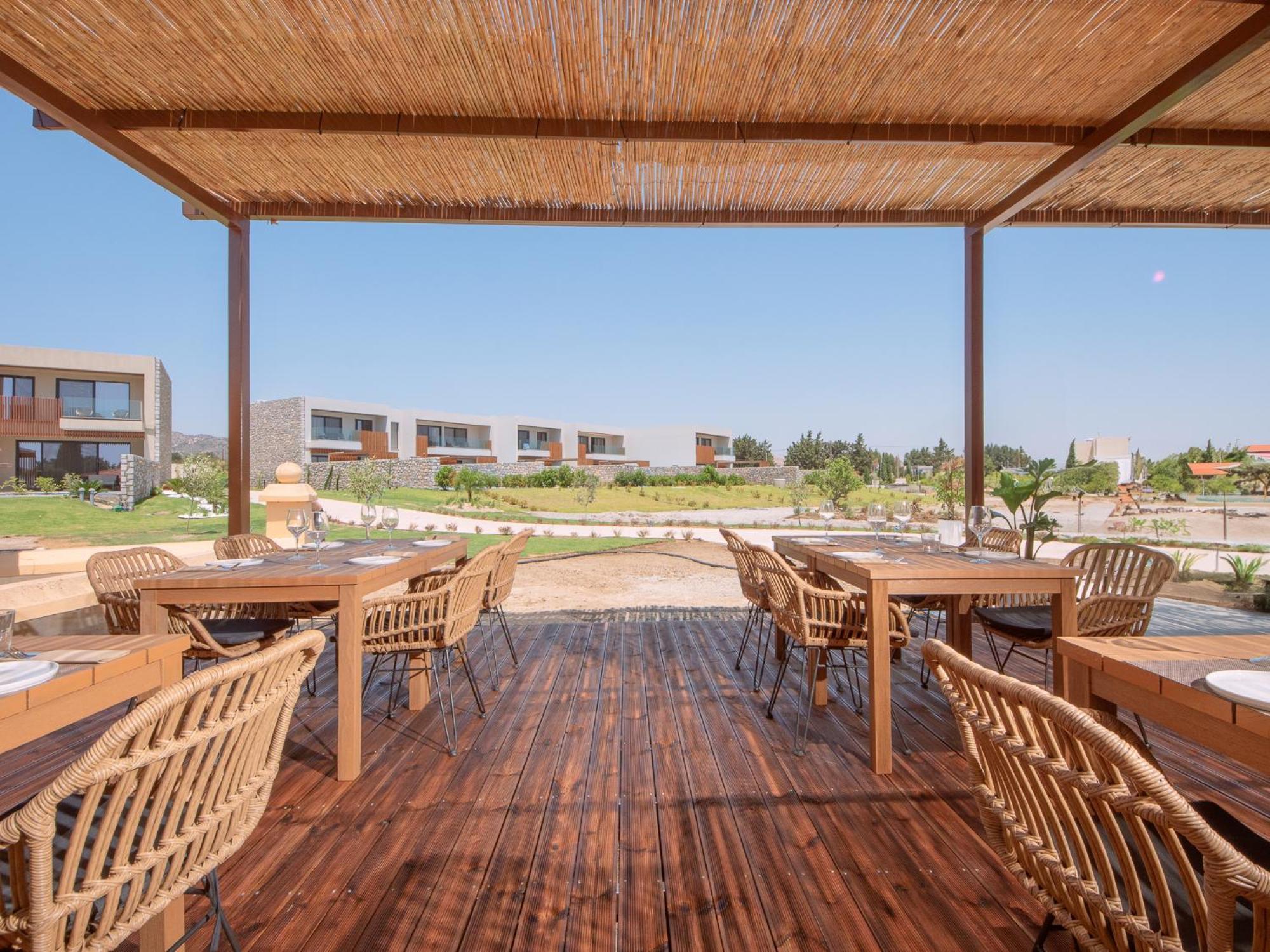 Aethrion Villas & Suites Ґеннаді Екстер'єр фото