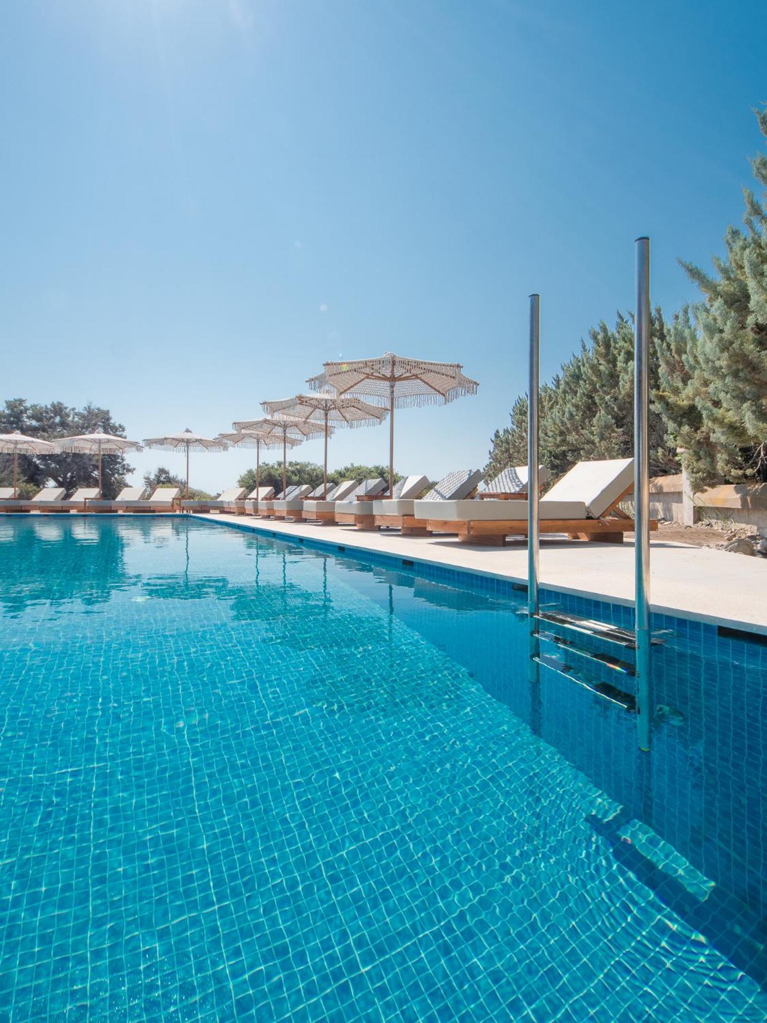 Aethrion Villas & Suites Ґеннаді Екстер'єр фото