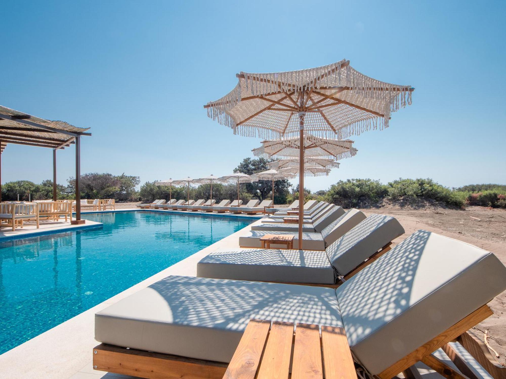 Aethrion Villas & Suites Ґеннаді Екстер'єр фото